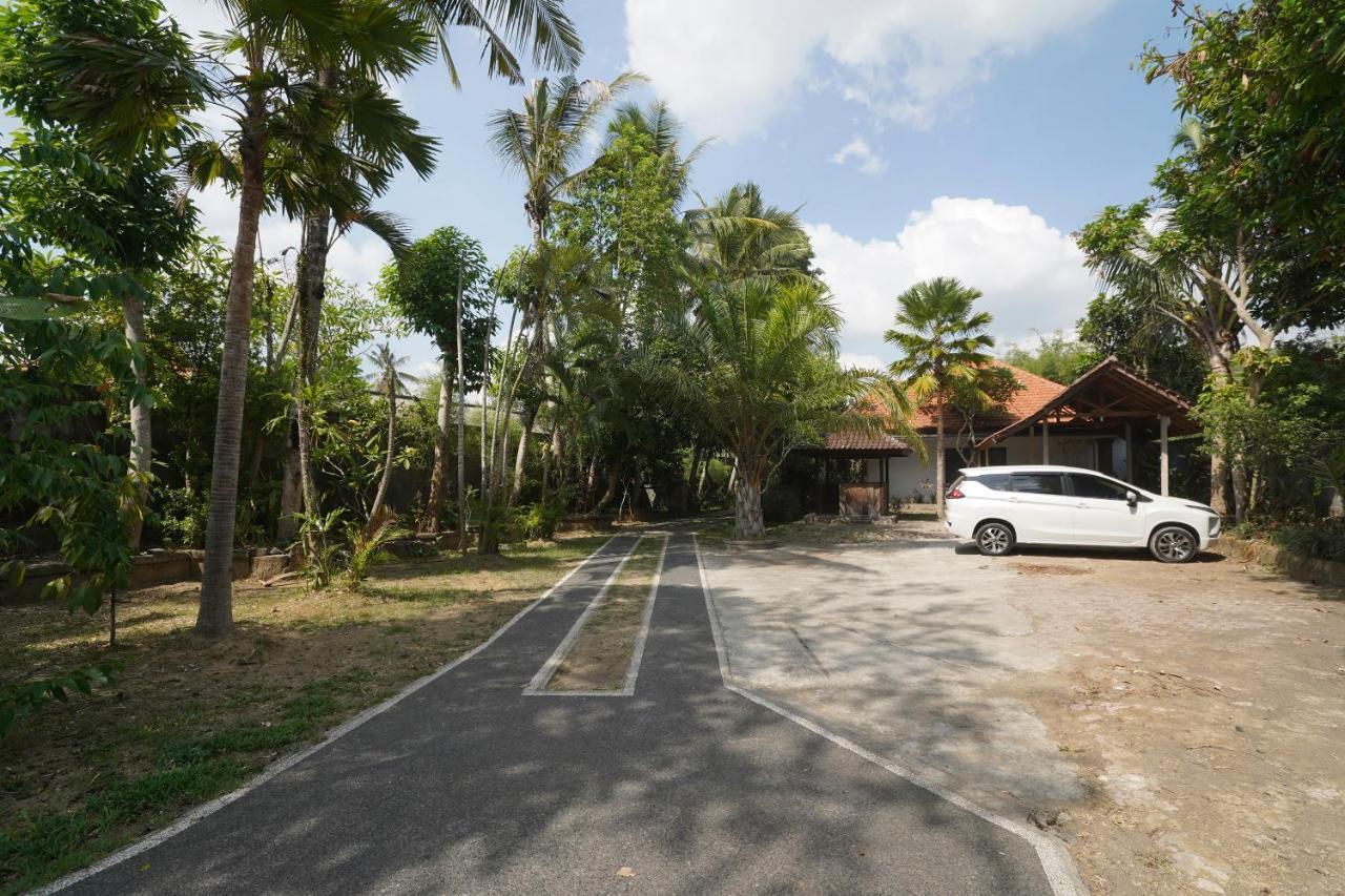 Vaccinated Staff - Oyo 1840 Kubu Ubud Hotel Ubud (Bali) Exterior photo